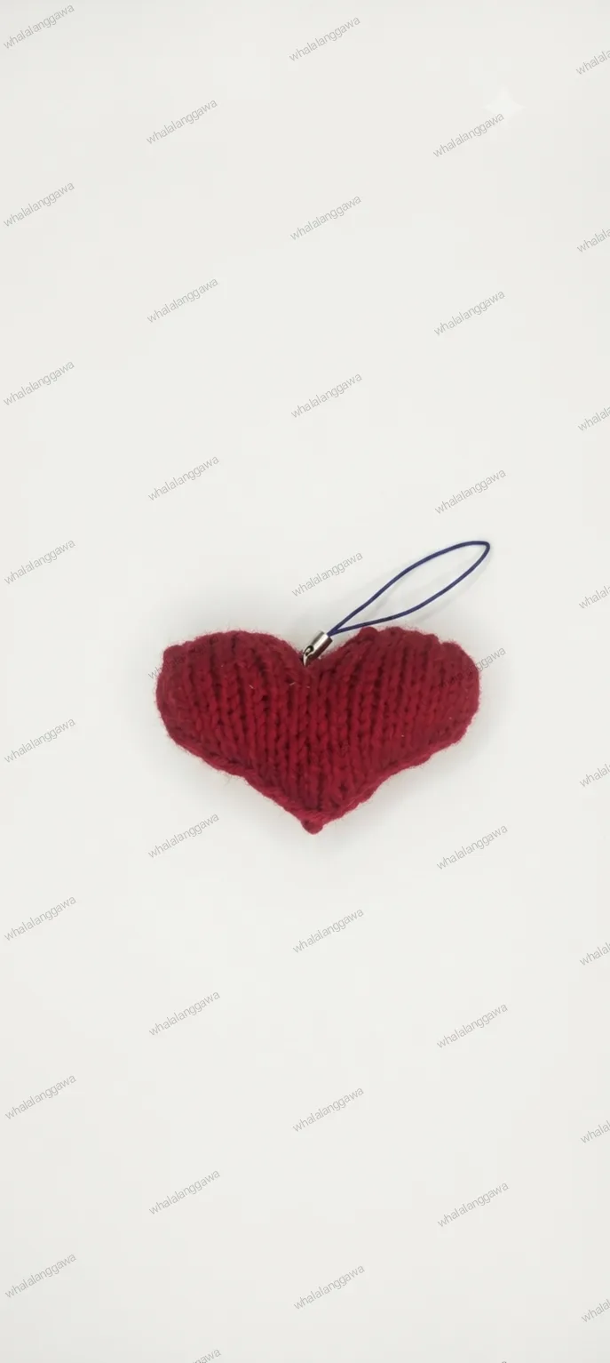Knitted red heart keychain